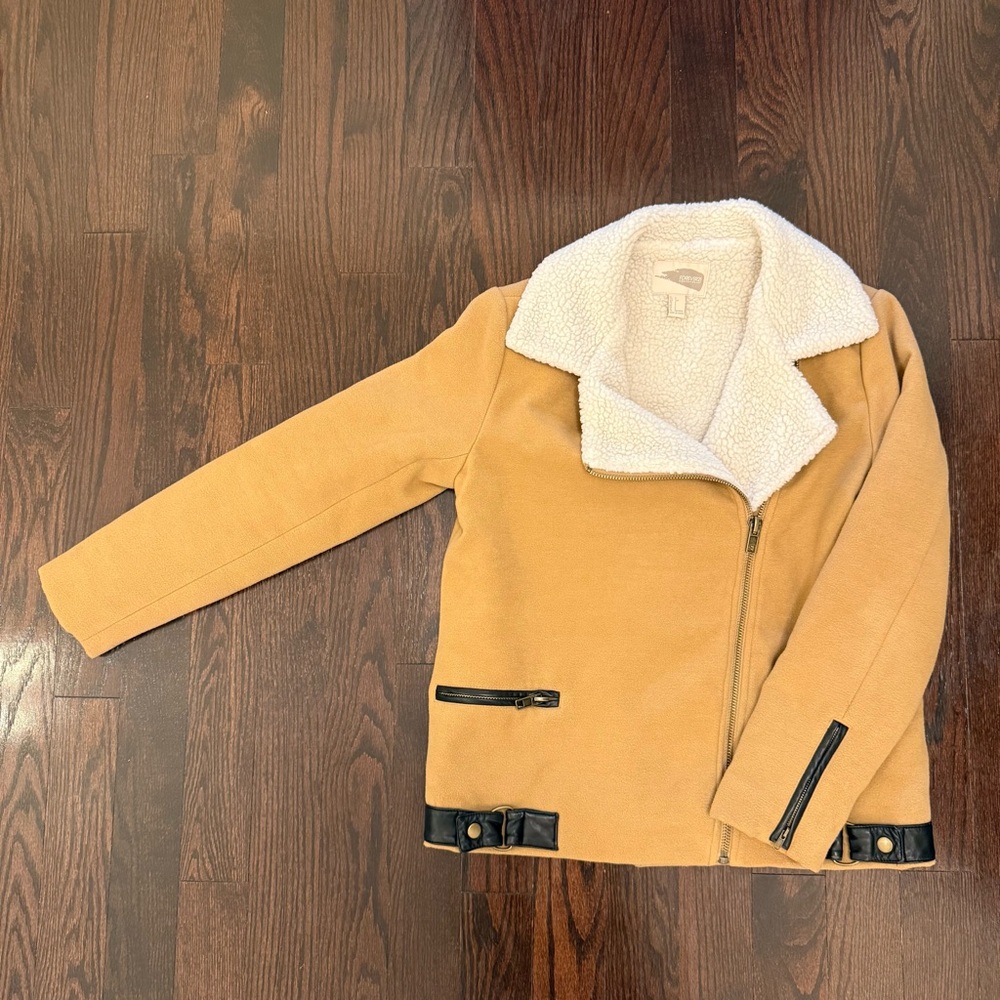 Forever21 tan faux-suede Sherpa-lined moto jacket